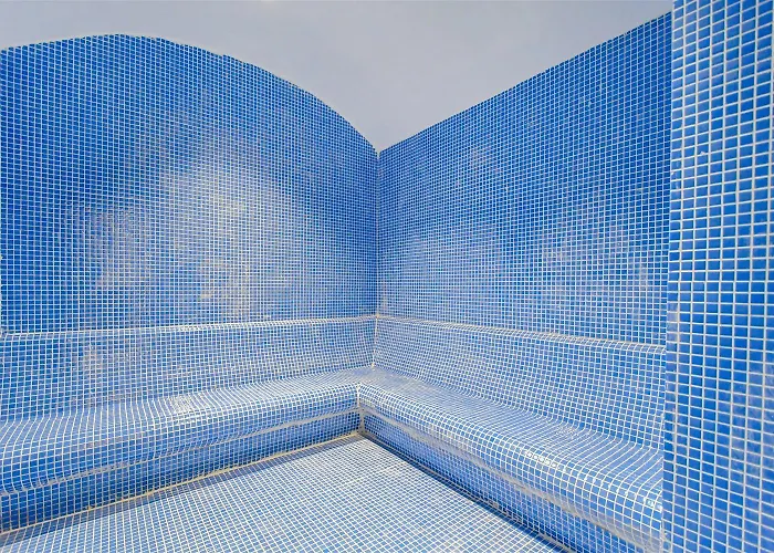 Sifir Muhtesem Havuzlu Aileye Oezel 1e1 Rezidans Aparthotel